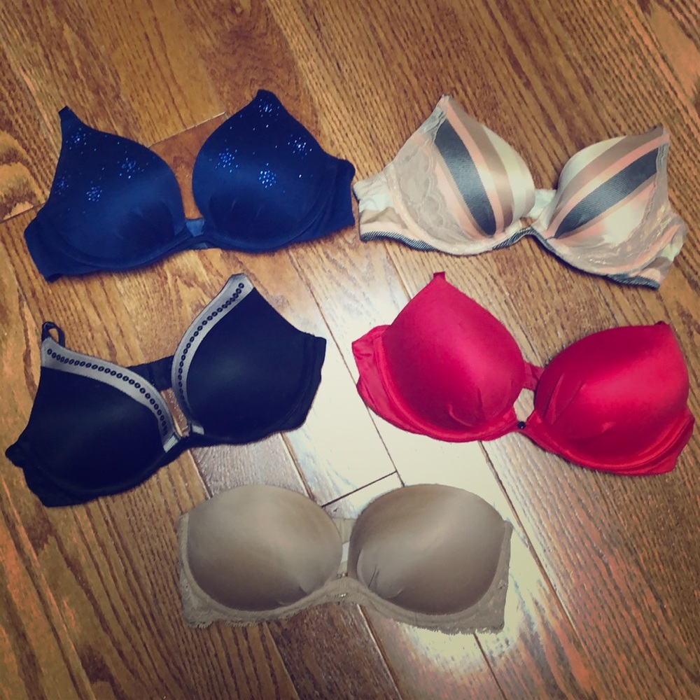 Victoria’s Secret bras